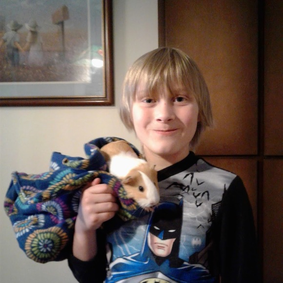 Meet your Posher, Catia - Picture 1 of 1